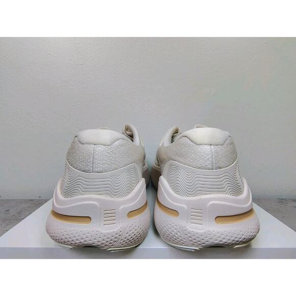 Brooks Ghost Max Shoes Women's 9.5 Light Pink Road Running Gym Sneakers Trainers - Picture 12 of 16